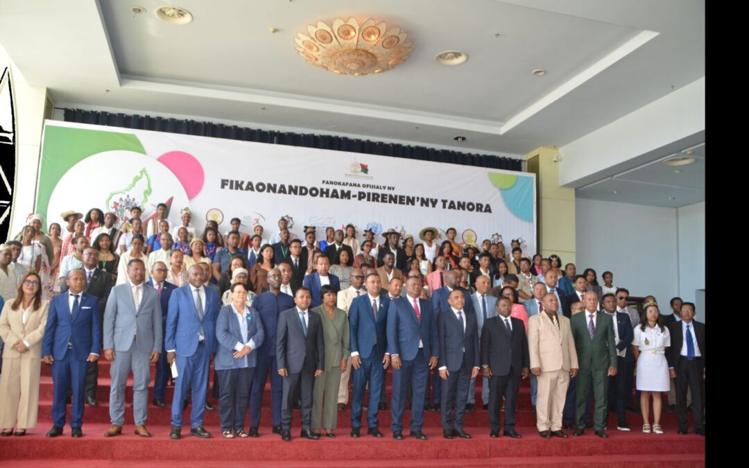 LANCEMENT OFFICIEL DE LA CONCERTATION NATIONALE DES JEUNES POUR LA REFONDATION