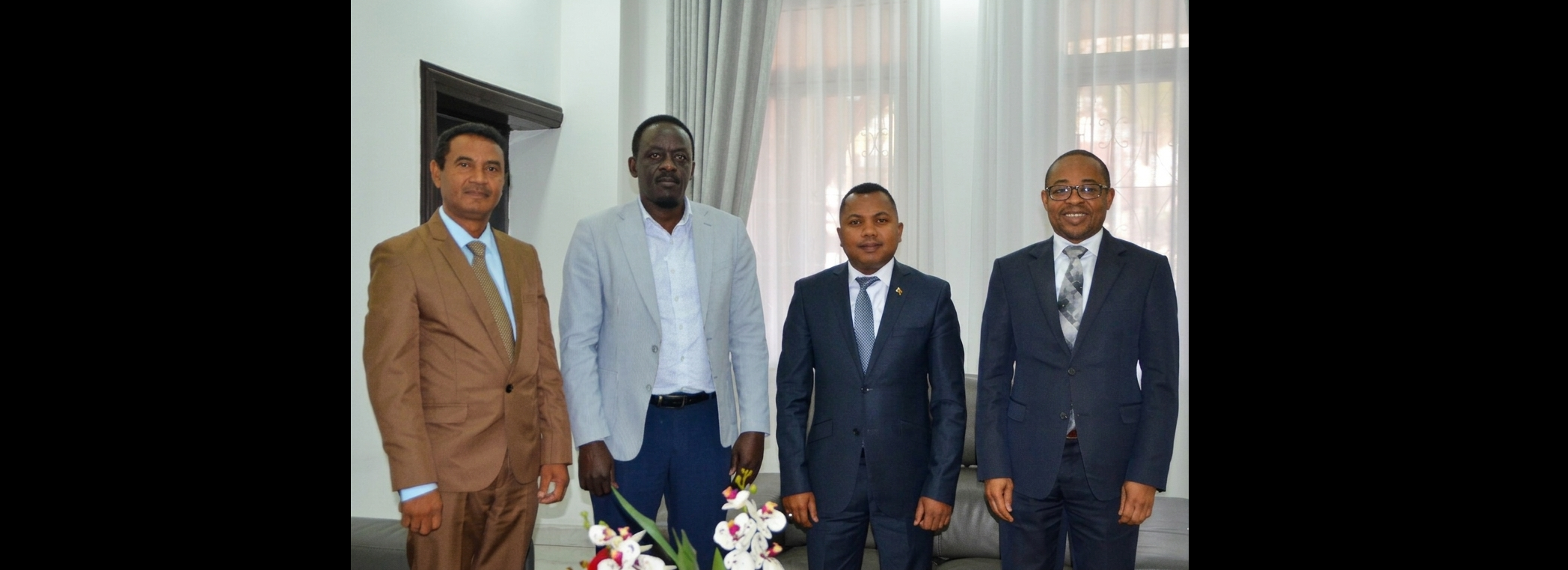 UNION AFRICAINE : VISITE DE COURTOISIE AUPRÈS DU MINISTÈRE DE LA JEUNESSE ET DES SPORTS EN VUE DU RENFORCEMENT DE LA COOPÉRATION