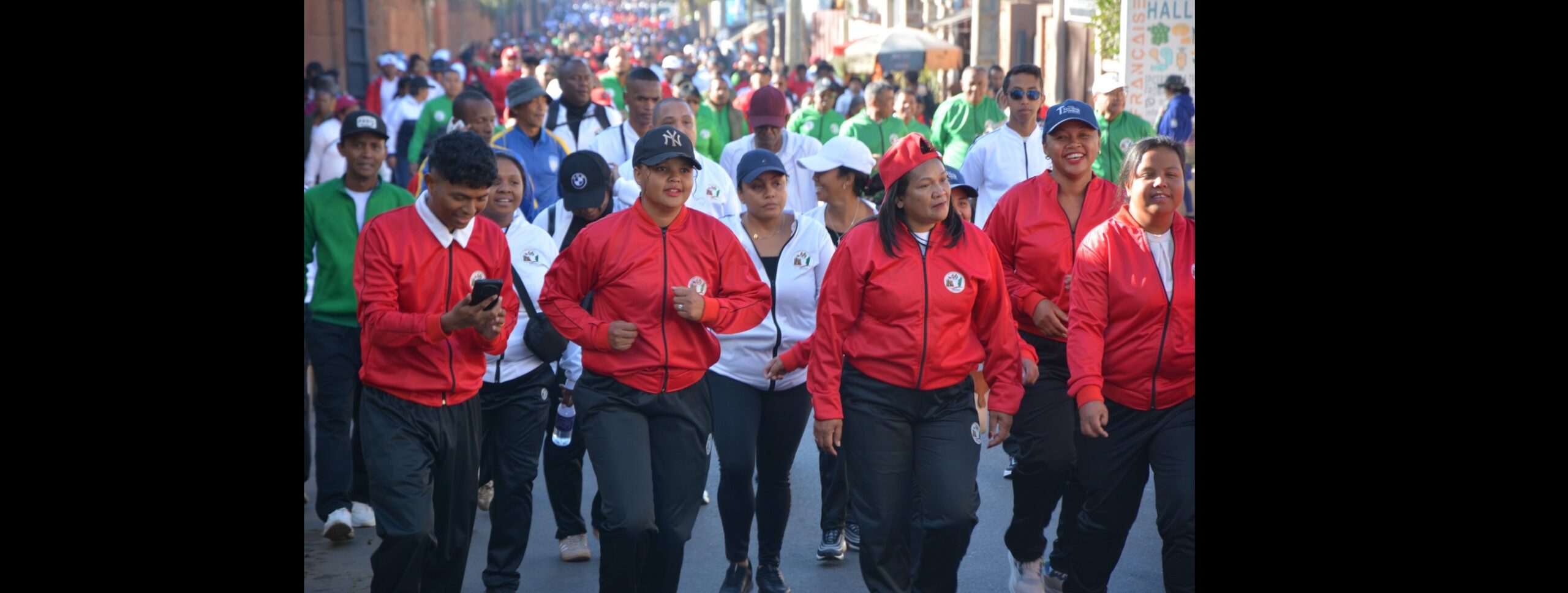 CÉLÉBRATION DU 66ᵉ ANNIVERSAIRE DU RETOUR À L’INDÉPENDANCE ET DE LA CRÉATION DES FORCES ARMÉES MALAGASY – COURSE DE L’INDÉPENDANCE